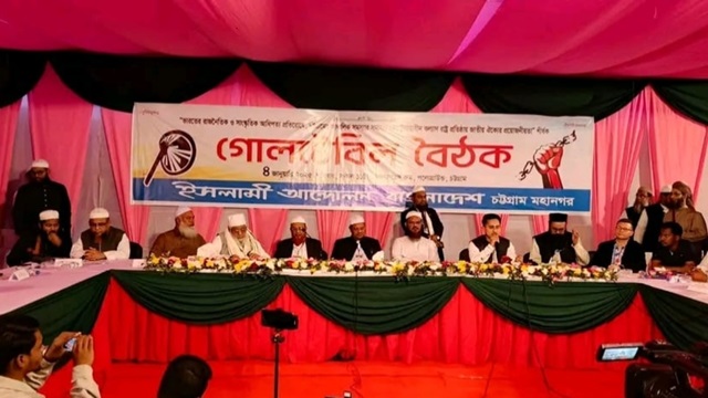 কারো কোনো সহযোগিতায় এমপি-মন্ত্রী হতে রাজি হইনি